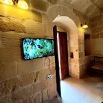 Ta Majsi With Indoor Heated Pool *