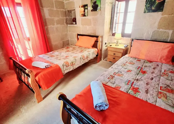 Ta Majsi With Indoor Heated Pool Villa San Lawrenz