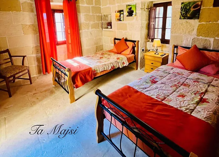 Ta Majsi With Indoor Heated Pool *